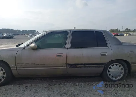 1999 Cadillac Deville Concours z USA, uszkodzony, nr VIN 1G6KF5497XU719622